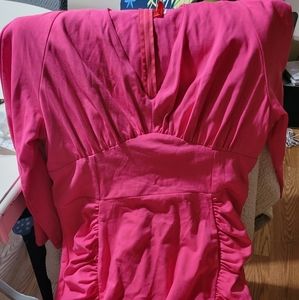 PUG Deadly Dames wiggle